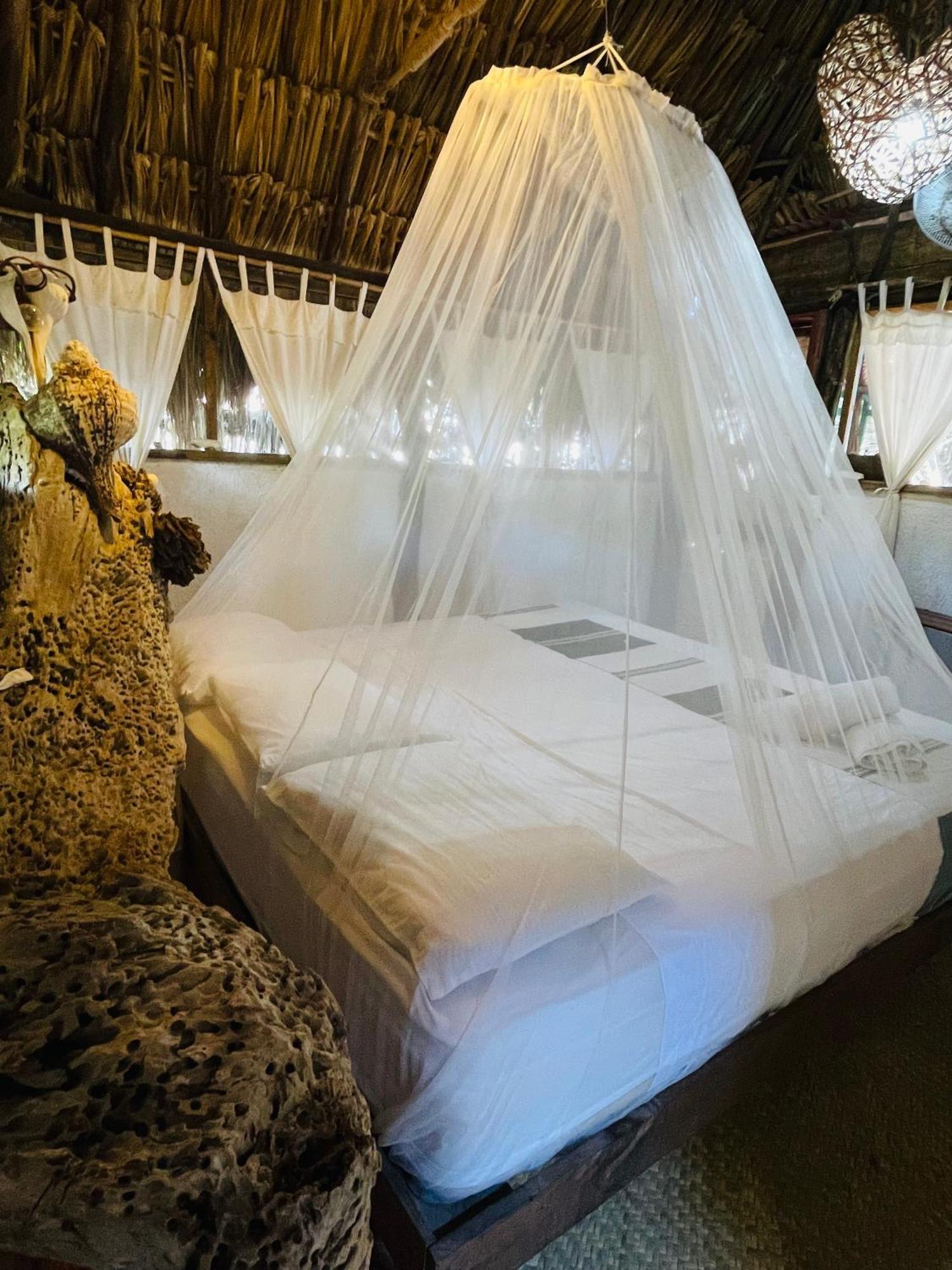 Casa Jade Ecobungalows Las Coloradas Yuluc Номер фото