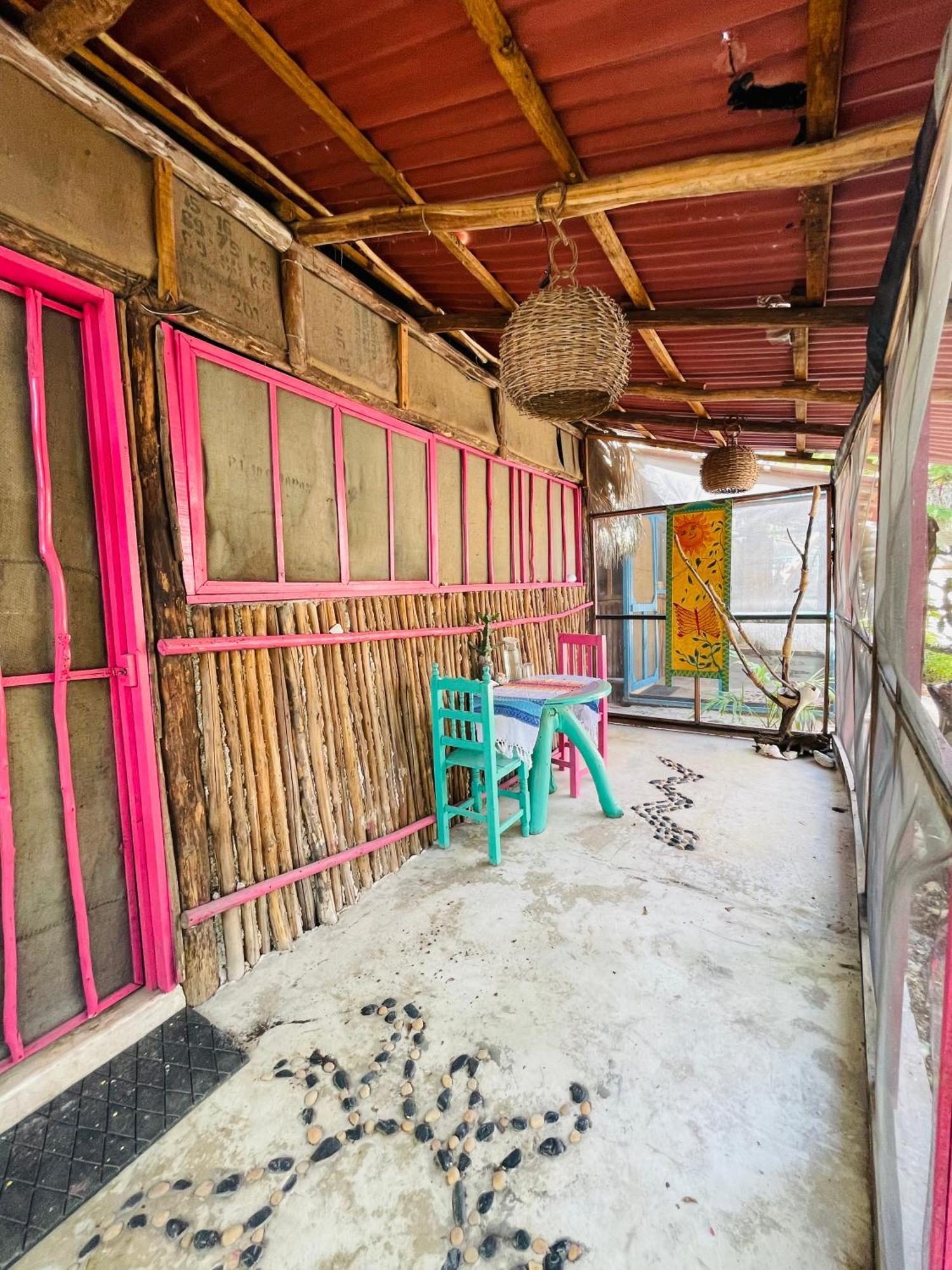 Casa Jade Ecobungalows Las Coloradas Yuluc Номер фото